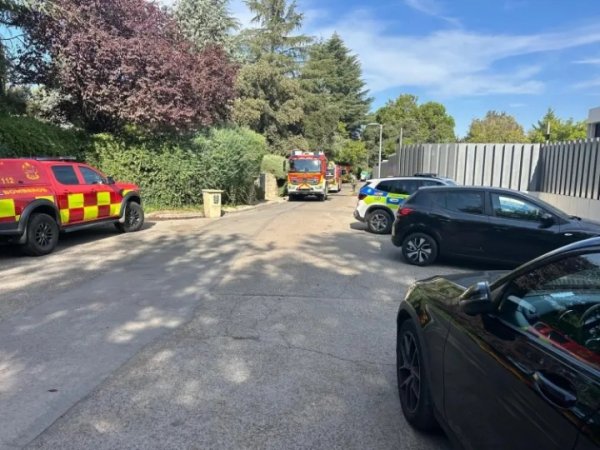 维尼修斯在马德里的住宅发生火灾，桑拿房被完全烧毁，无人员负伤