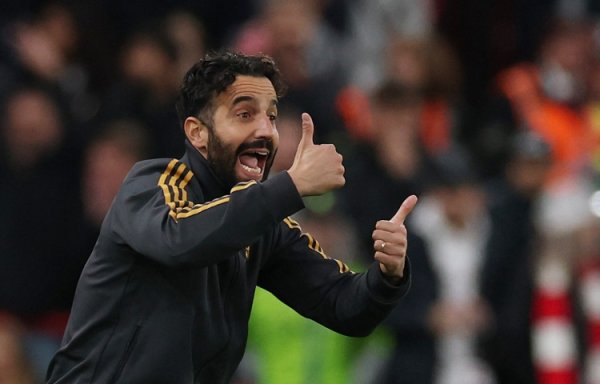 攻守异位！阿莫林曼联一度只排第14，今致胜球  利物浦仅少对手2分