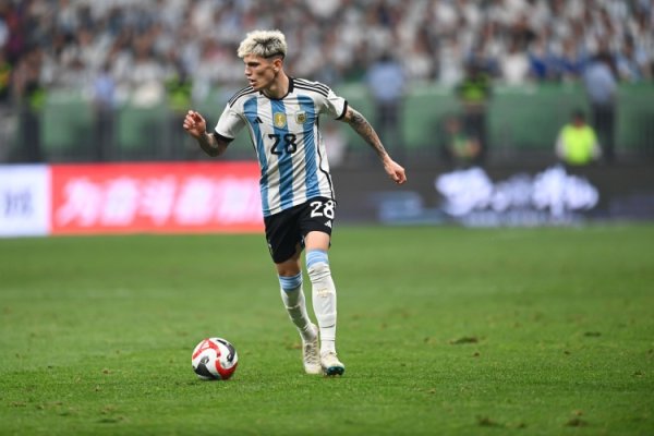 记者:斯卡洛尼告知加纳乔在角逐 中追赶 ,但仍有去世界杯赛 的机会