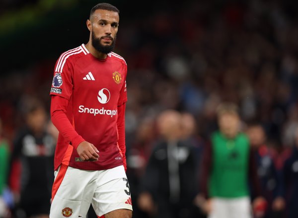 有望赶上双红会！记者：马兹拉维可能在对阵利物浦的赛事  中复出