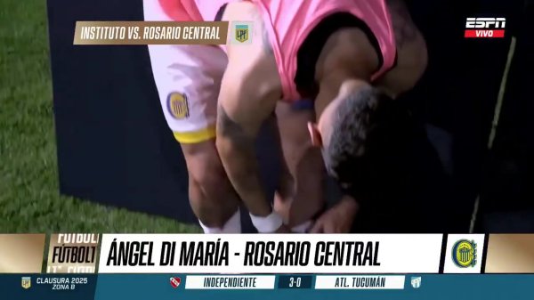 造点遭质疑，迪马利亚采访中展示小腿伤痕