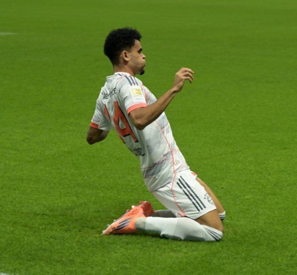 3分22秒！迪亚斯攻入哥伦比亚球员欧冠最快得分