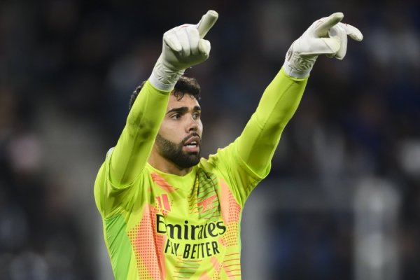 只用110场！拉亚成阿森纳队史最快实现50场零封守门员