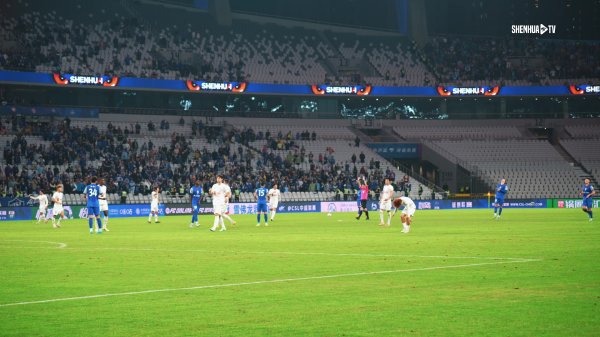 2025中超职业联赛  第28轮 上海申花2-2大连英博Match Day赛事  日纪实